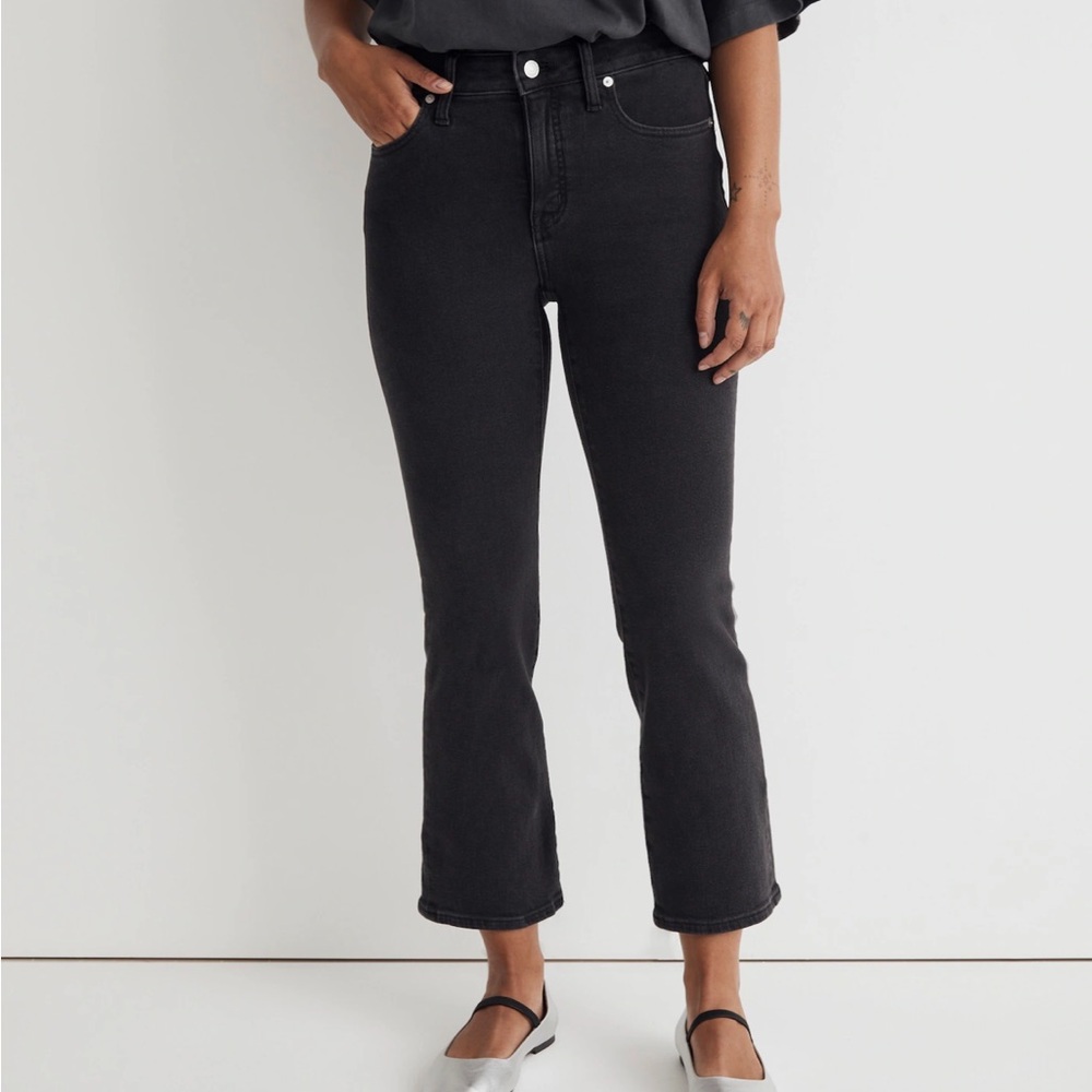 Madewell Curvy Kick Out Crop Jeans